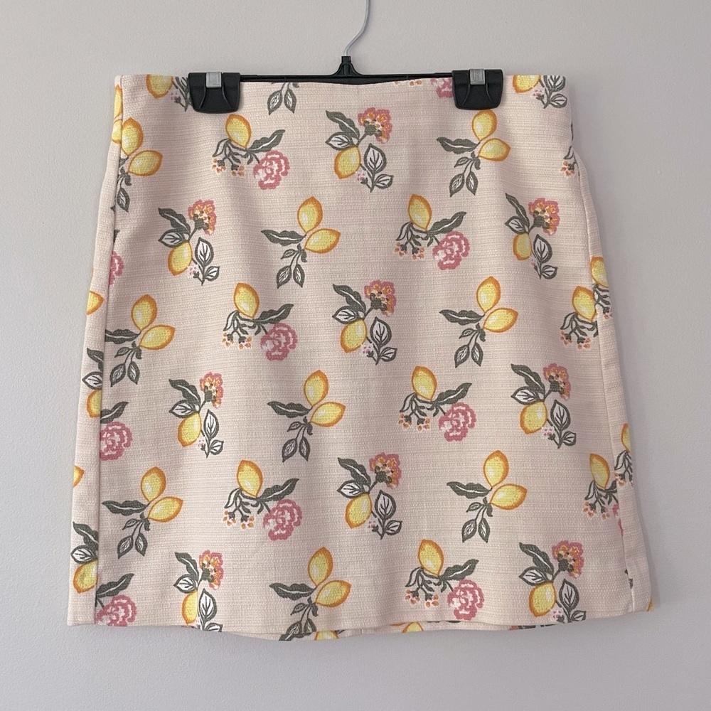 Loft Outlet Lemon Flower Print Mini Skirt Size 6 bin 1K